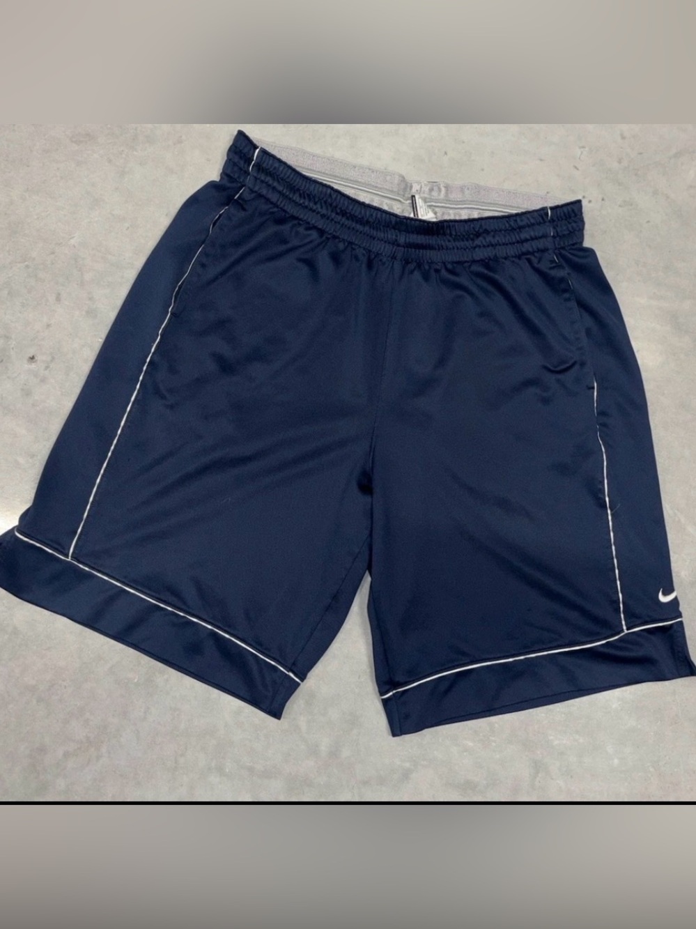 Nike Dri Fit Y2K Baggy Fit Blue White Piping Basketball Shorts Mens SZ.XL